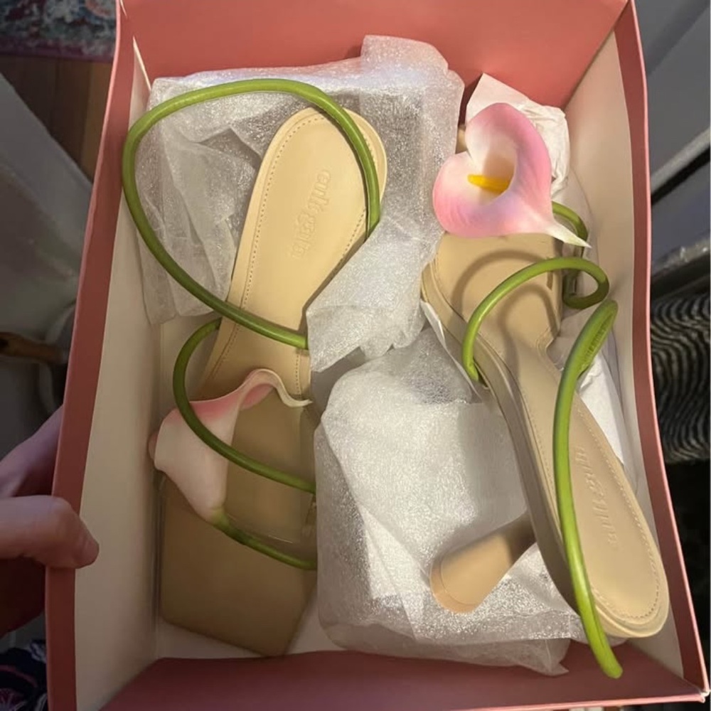 Cult Gaia Ria Sandal size 41- unworn with box